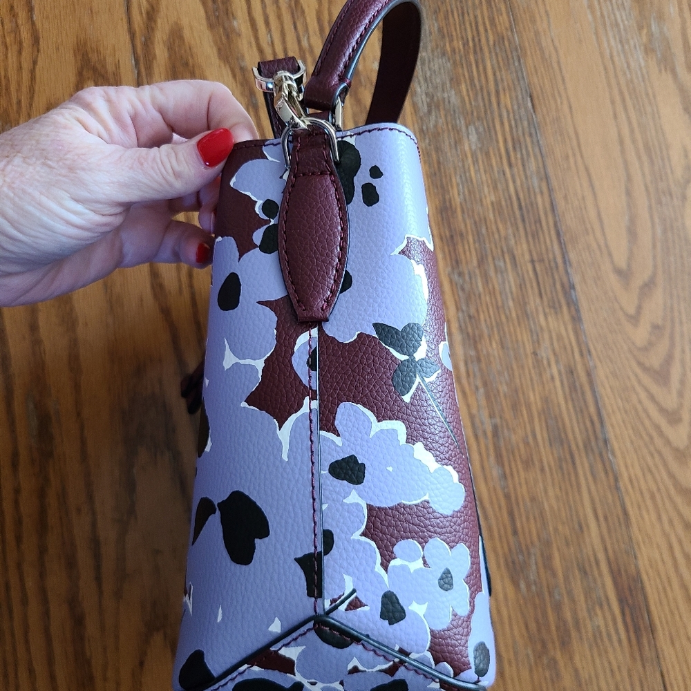 👀50% OFF 👀 NWT‼️ STUNNING Kate Spade ♠️ small bucket bag purse - Picture 10 of 16
